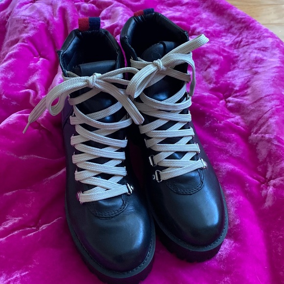 Steve Madden Bam Boots - Picture 2 of 6